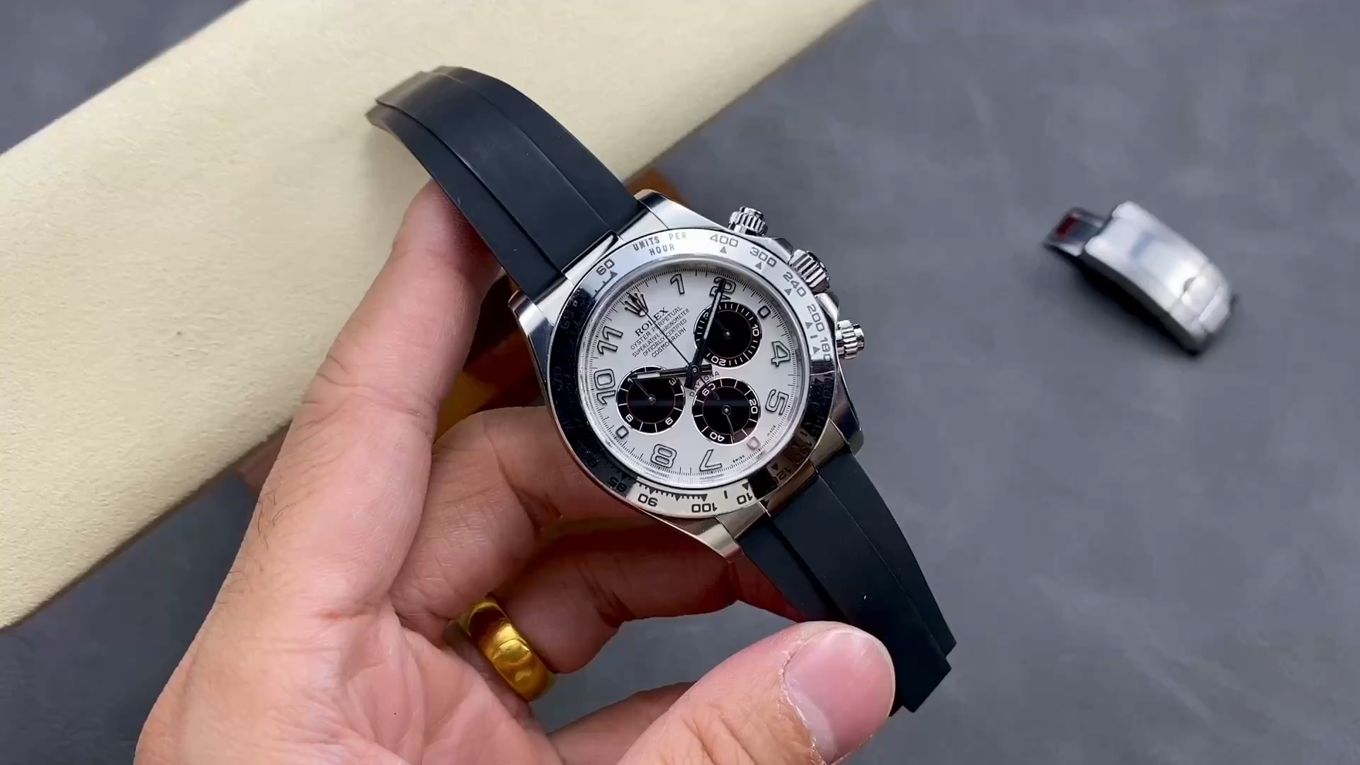 Rolex Cosmograph Daytona White Gold Case Panda Dial 116519 Men's Watch