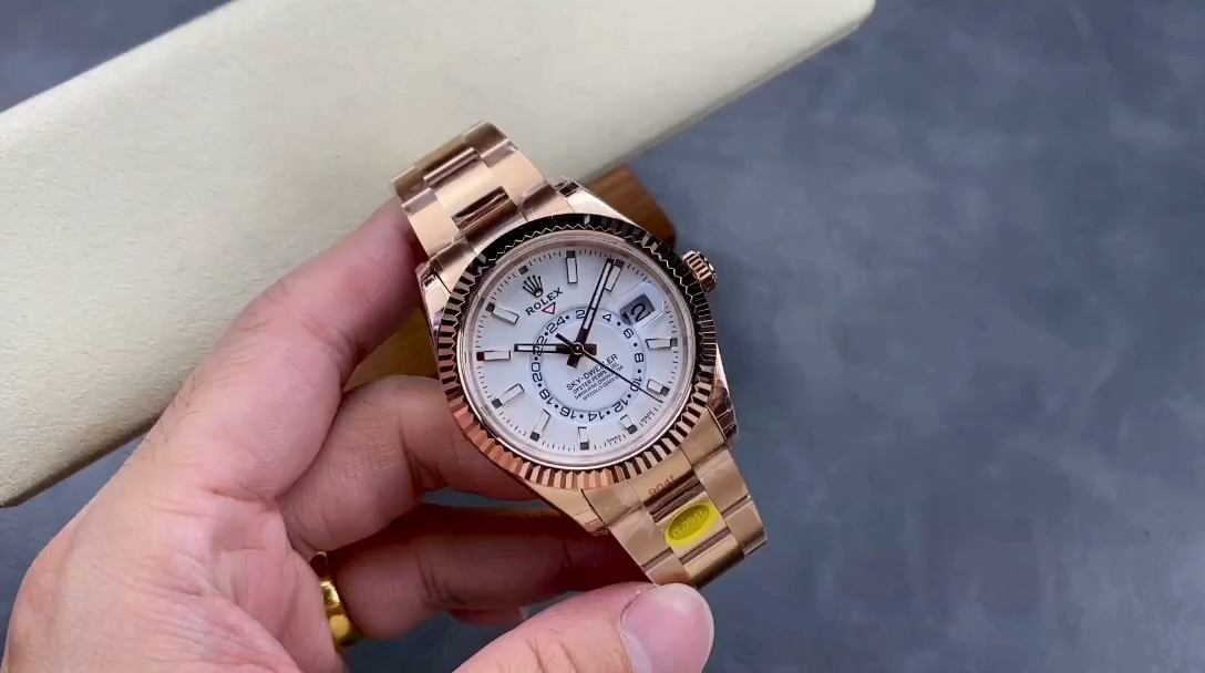 Rolex Sky Dweller 42 Rose Gold White Dial M336935 0003 Men's Watch