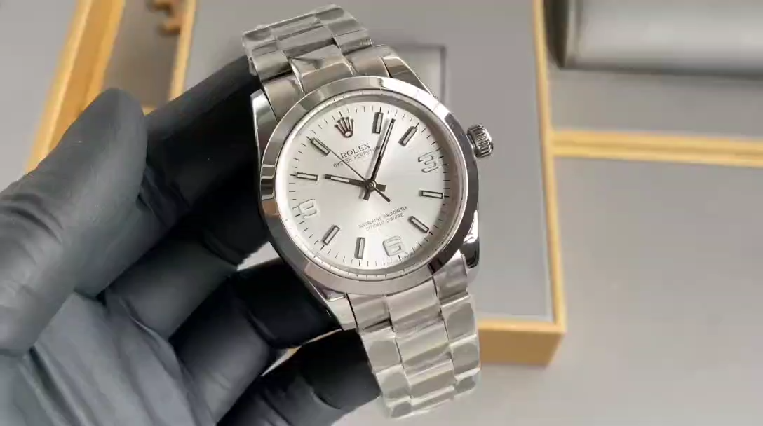 Rolex Oyster Perpetual 176200 Stainless Steel White Dial 26MM Lady Replica Watch