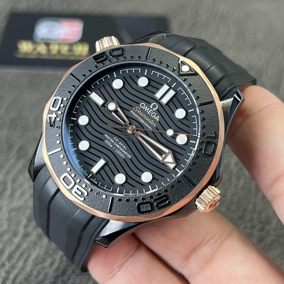 OMEGA Seamaster Diver 300m 43.5mm Black Ceramic & 18ct Sedna Gold Men's Watch