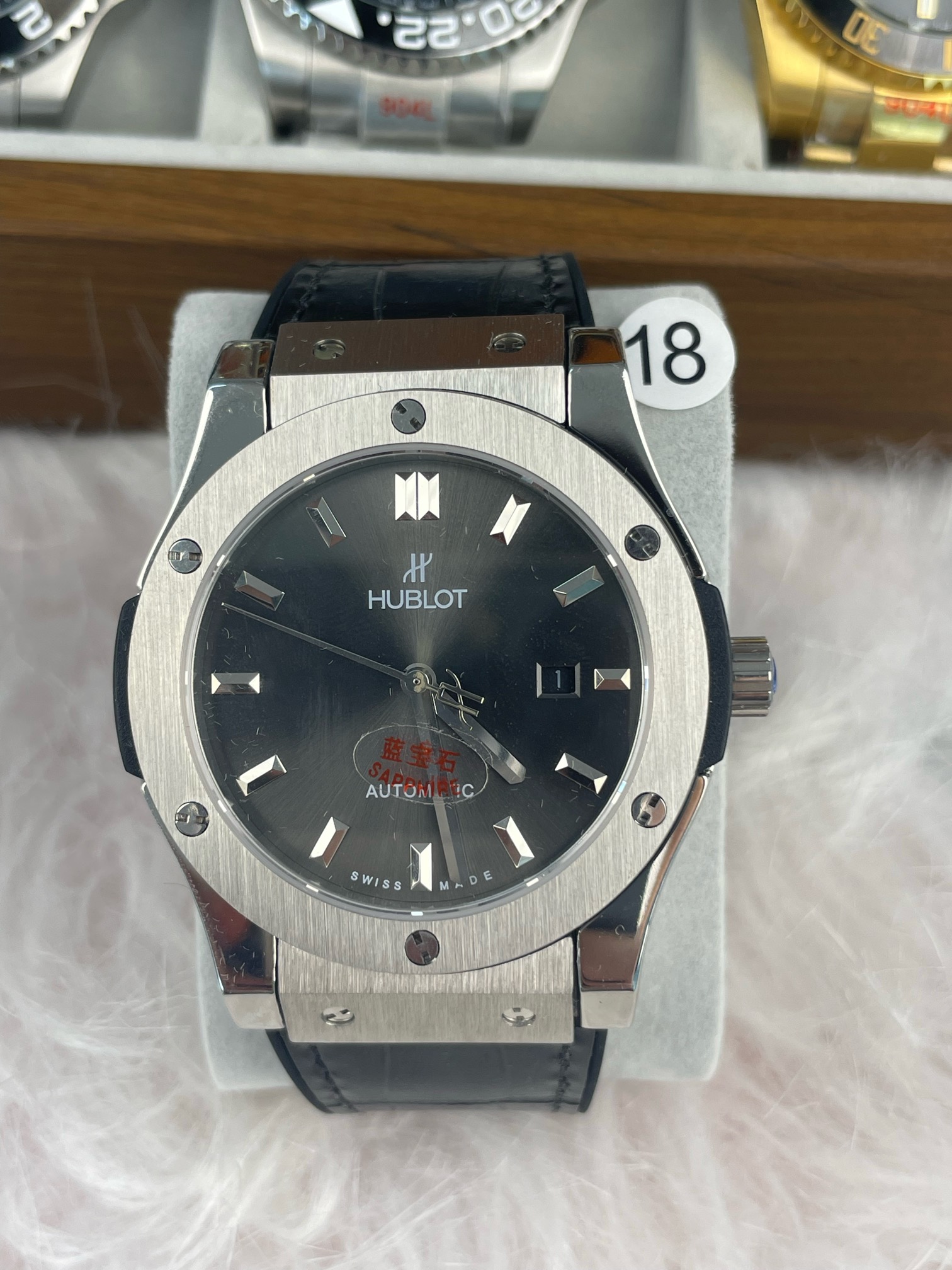 LIVE Room Clone Watch NO.18