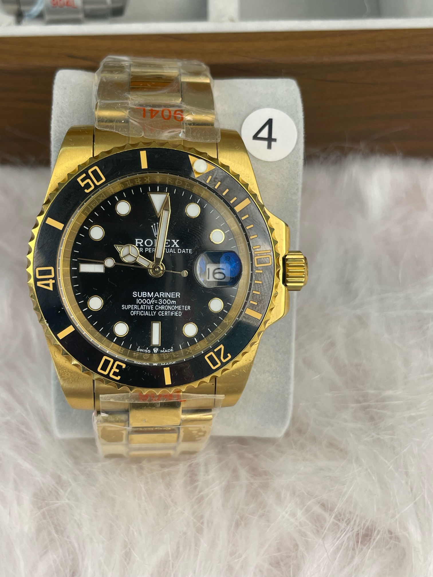 LIVE Room Clone Watch NO.4